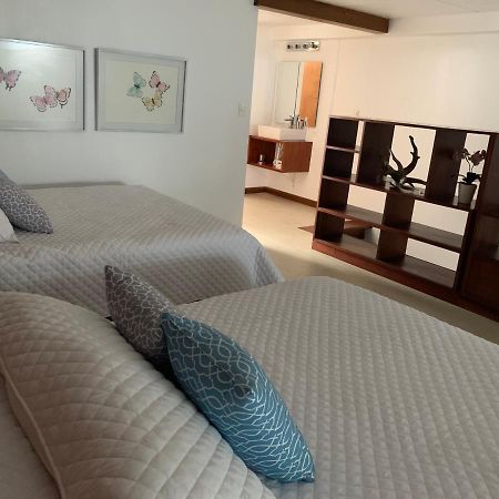 Hotel Residencia Del Sol グアテマラシティ エクステリア 写真