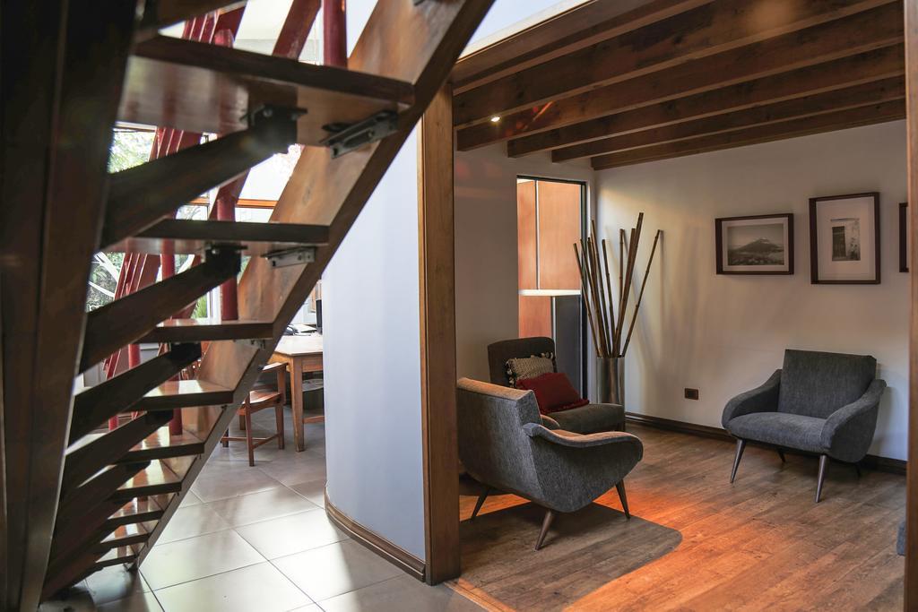 Hotel Residencia Del Sol グアテマラシティ エクステリア 写真