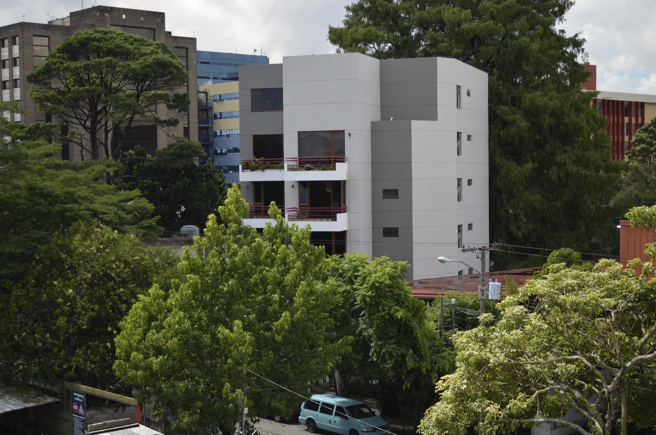 Hotel Residencia Del Sol グアテマラシティ エクステリア 写真