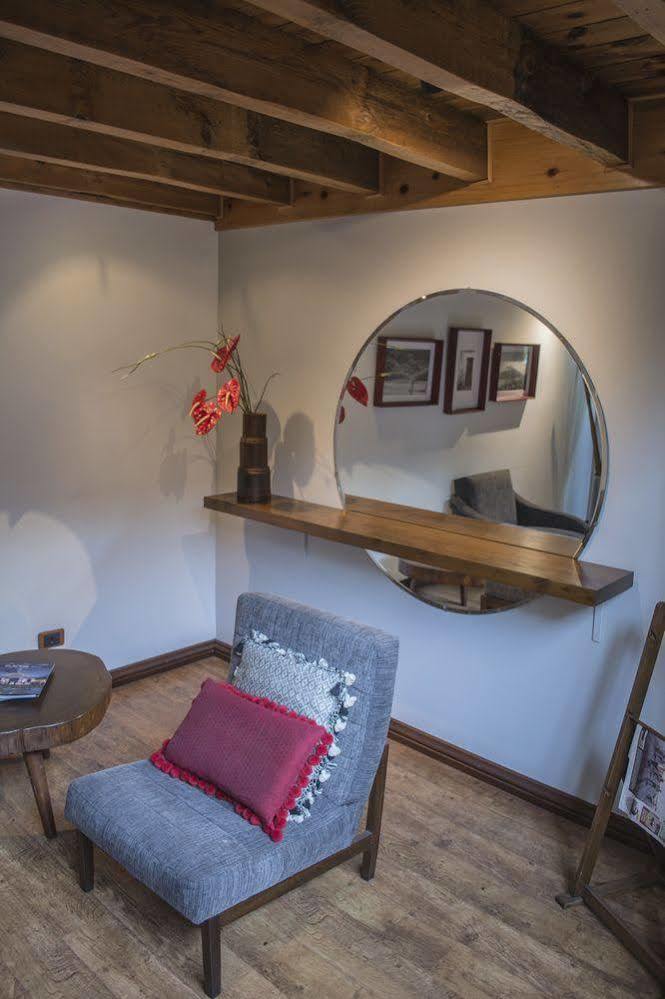 Hotel Residencia Del Sol グアテマラシティ エクステリア 写真