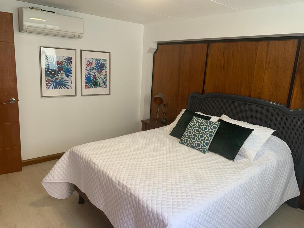 Hotel Residencia Del Sol グアテマラシティ エクステリア 写真
