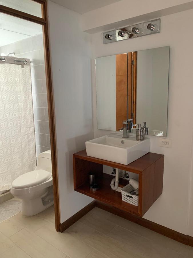 Hotel Residencia Del Sol グアテマラシティ エクステリア 写真
